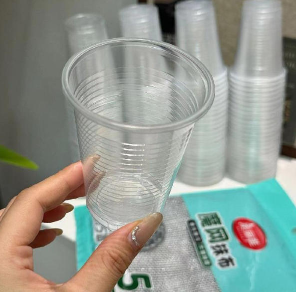 Пластиковый мир, творите безгранично! Термоформовочное оборудование Ruisu широко используется